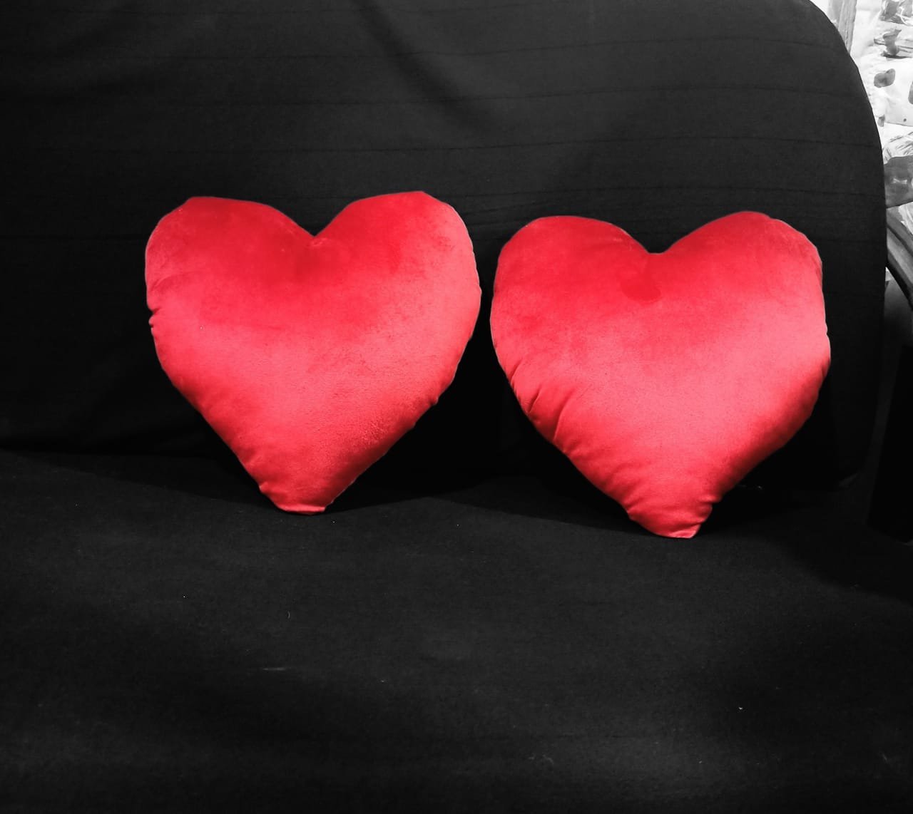 vikafriq-arts-crafts-customized-throw-pillows-mats-and-wall-artwork-big-4