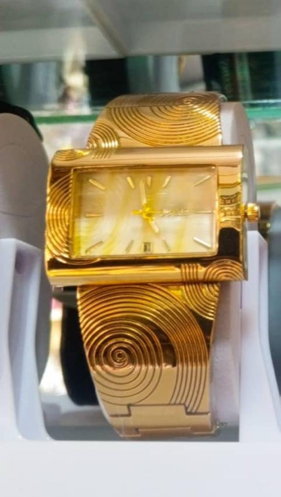 elegant-gold-silver-jewelry-sets-for-every-occasion-oyiza-jewelries-big-2