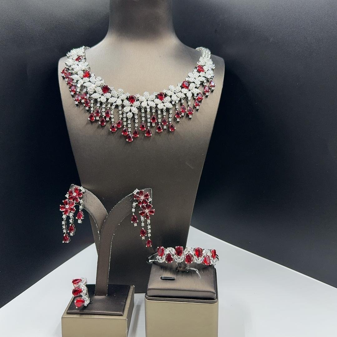 elegant-gold-silver-jewelry-sets-for-every-occasion-oyiza-jewelries-big-9