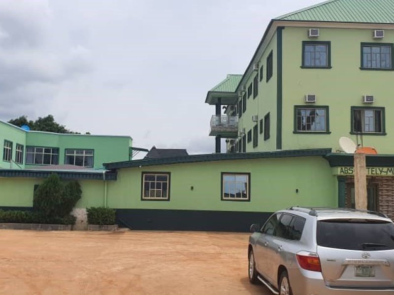 memorable-hotel-where-value-meets-comfort-small-3